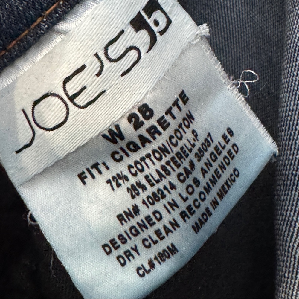 Joe’s Jeans Cigarette Fit Dark Wash Slim Straight Denim W28 (Measures 30x28) - Picture 4 of 5
